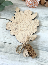 Load image into Gallery viewer, Personalized DIY Wooden Floral Bouquet