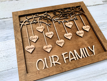 Load image into Gallery viewer, Personalized Family Tree Sign