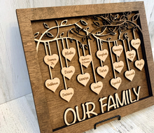 Load image into Gallery viewer, Personalized Family Tree Sign