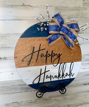 Load image into Gallery viewer, Hanukkah wood round door hanger
