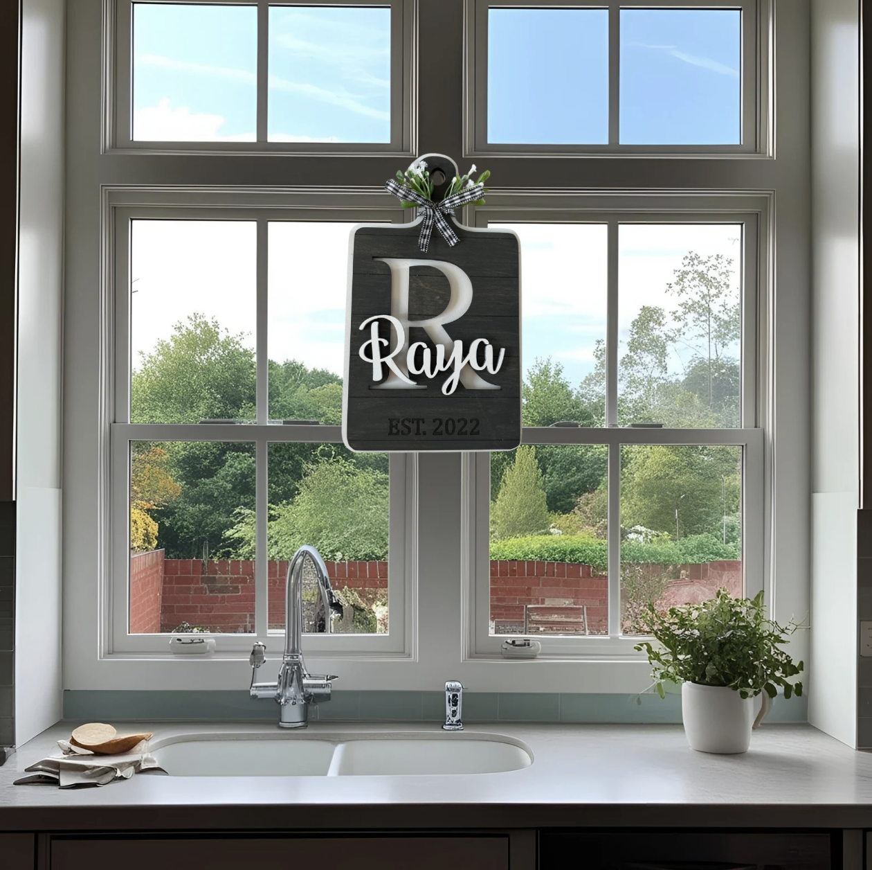 Personalized Farmhouse Name Sign
