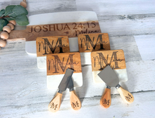 Load image into Gallery viewer, Wood and Marble Cutting Board
