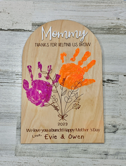 Personalized Handprint Flower Sign for Mom & Grandma