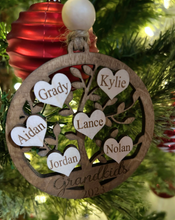 Load image into Gallery viewer, Customized Family Tree Ornament
