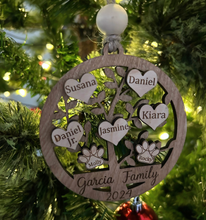 Load image into Gallery viewer, Customized Family Tree Ornament
