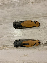 Load image into Gallery viewer, Custom Engraved Pocket Knife
