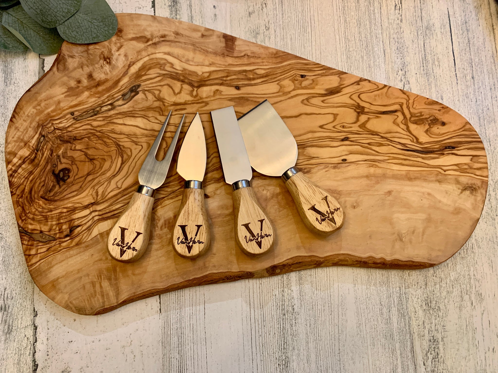 Handcrafted Horn Cheese Knives - Set of 4